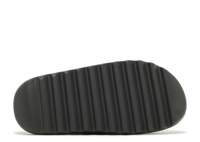 Yeezy Slides Dark Onyx